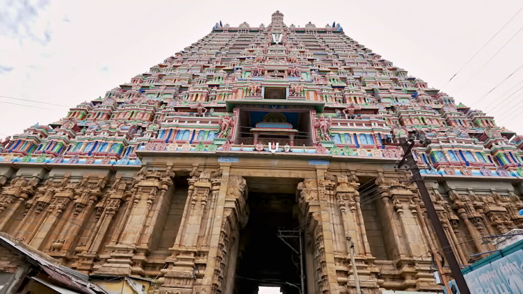 Visit an ancient temple in Tamil Nadu, That’s the largest functioning temple in world, only on HistoryTV18