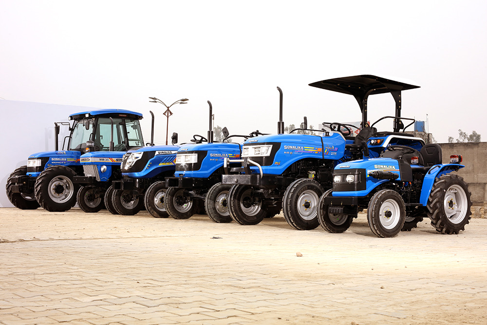 Sonalika marches ahead in FY’24 to record 10,683 overall tractor sales in July’23 with 14% domestic growth beating industry growth (est. 6.4%)