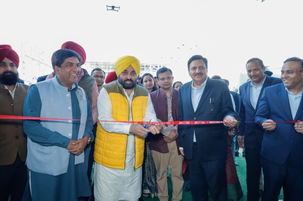 Punjab Chief Minister Sh Bhagwant Mann unveils Rs. 1300 crore Sonalika’s Expansion Plan at World’s Largest Integrated Tractor Manufacturing Plant, Hoshiarpur, Punjab