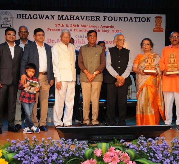 Union Labour Minister Presents 27th and 28th Mahaveer Awards Honouring Champions in Diverse Humanitarian Endeavours