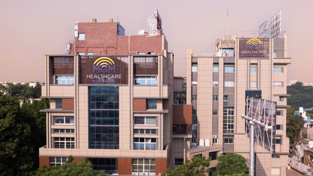 MGM Healthcare Malar Adyar Performs City’s First Multi-Level Pinhole Spine Fusion on 75-Year-Old