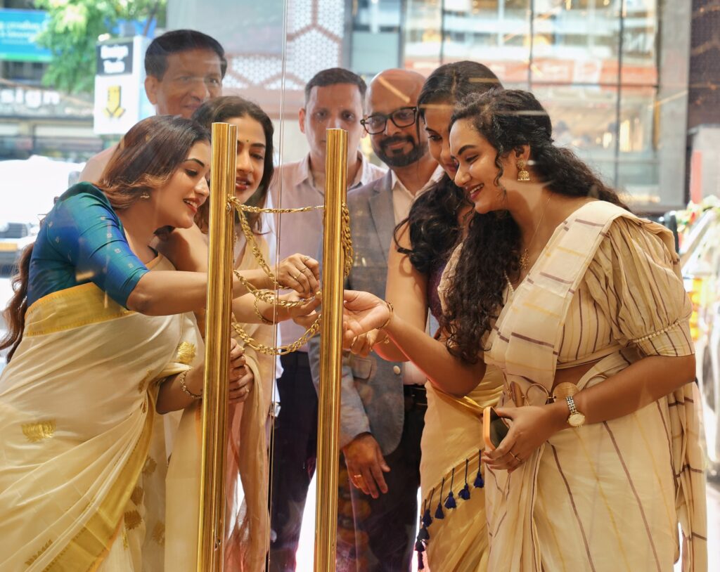 A 22-Foot Gold Necklace Over Kochi and a Four-Auto ‘Golden Fleet’: TBZ – The Original Launches Latest Handcrafted Bridal Jewellery Collection