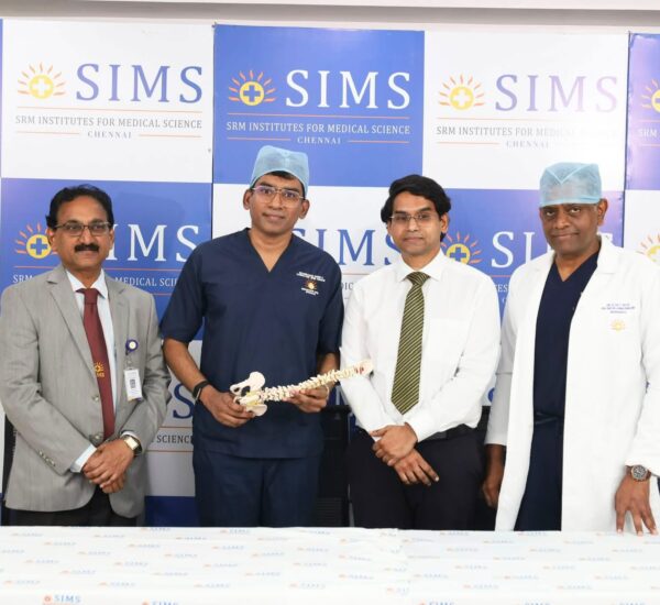 SIMS Hospital Treats Spinal Compression in 84-Year-Old with Pacemaker Through Single-Incision Endoscopic Surgery